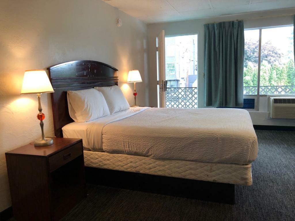 Portland Super Value Inn Exteriör bild