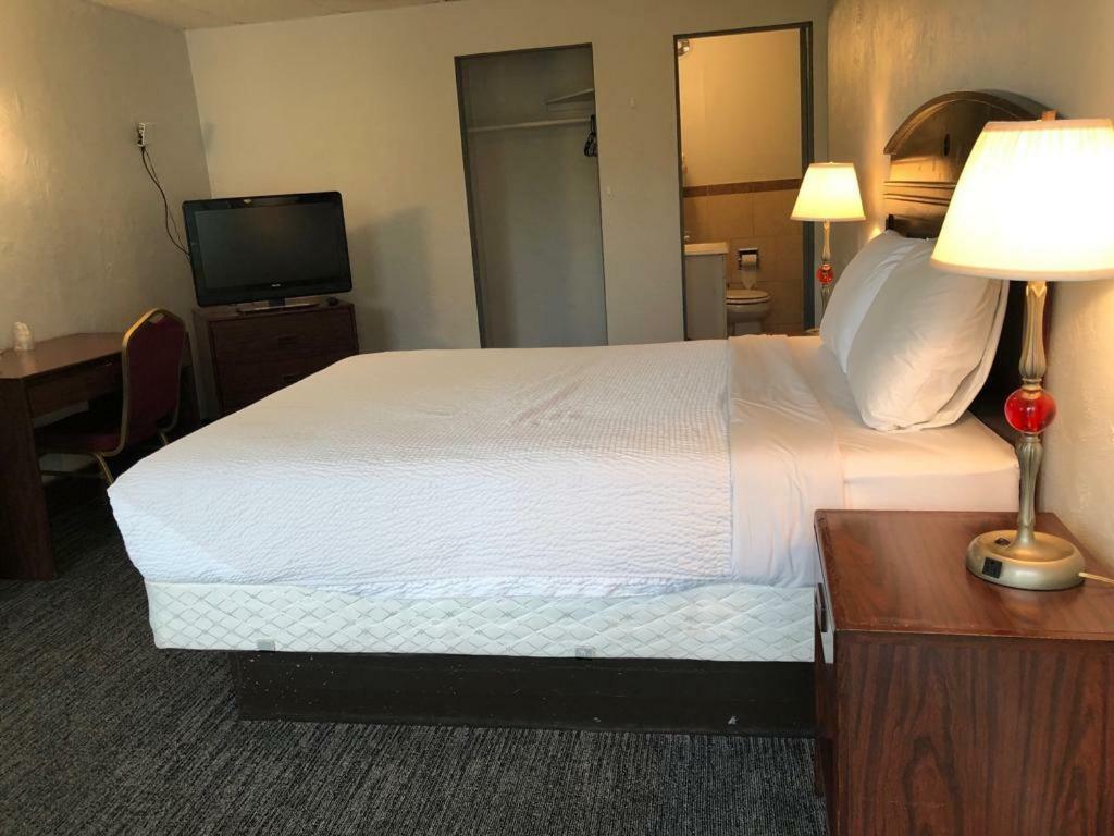 Portland Super Value Inn Exteriör bild